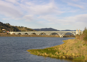 Coos Bay Bridge. Photo by Too Far North (Karyn Christner) via Flickr Creative Commons
